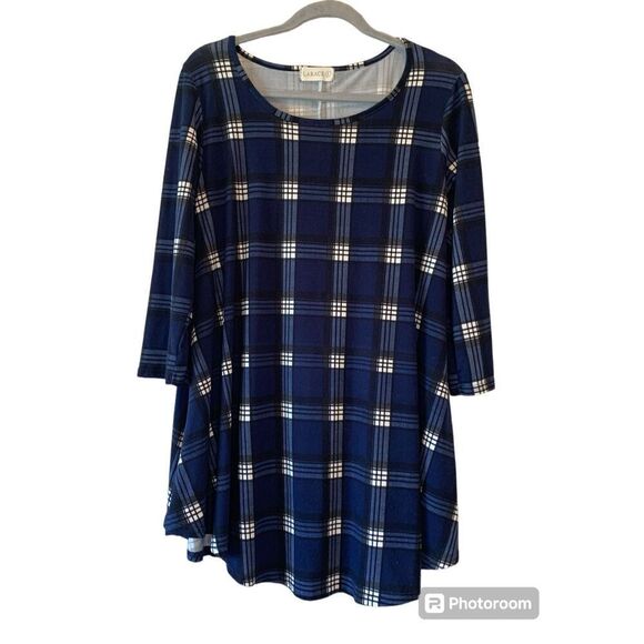 LARACE Large Top 3/4 Sleeve Comfy Tunic - Picture 2 of 4